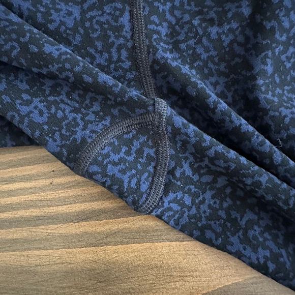 Women’s Athleta Salutation Stash Pocket Gravel Tight S High Rise - Picture 4 of 9